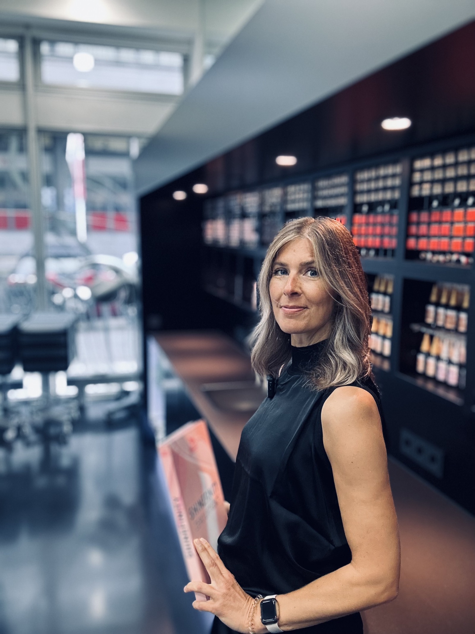 Kerstin Henkens im Salon